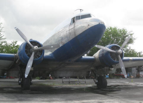 Thirsty 13th C-47 Billie in Puerto Rico 2010